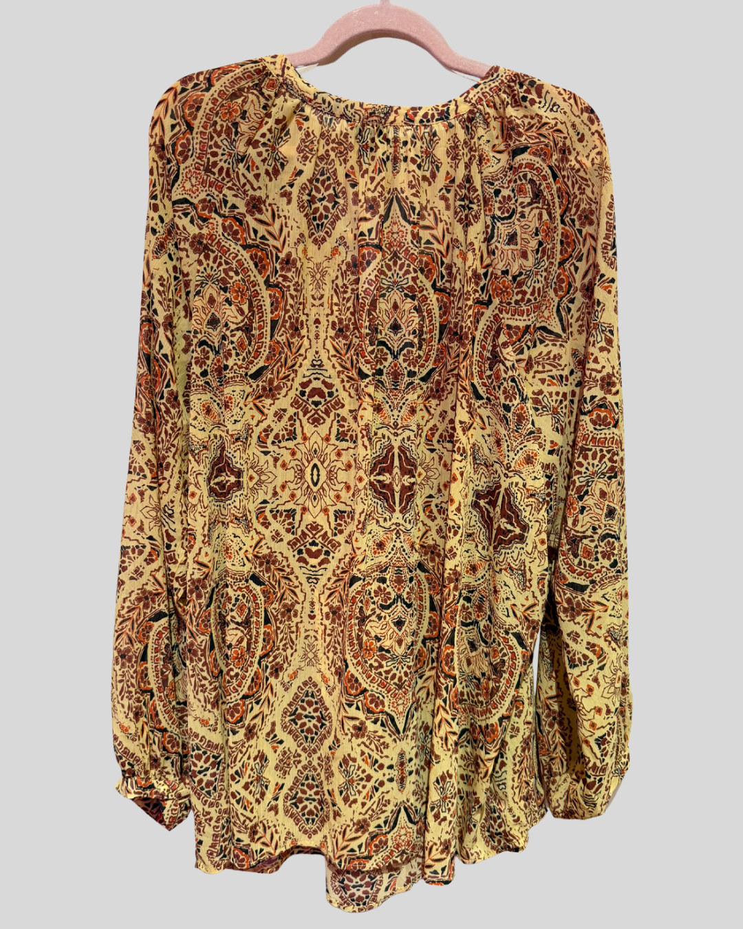 Torrid NWT Yellow Orange Paisley Tie Neck Blouse (4)