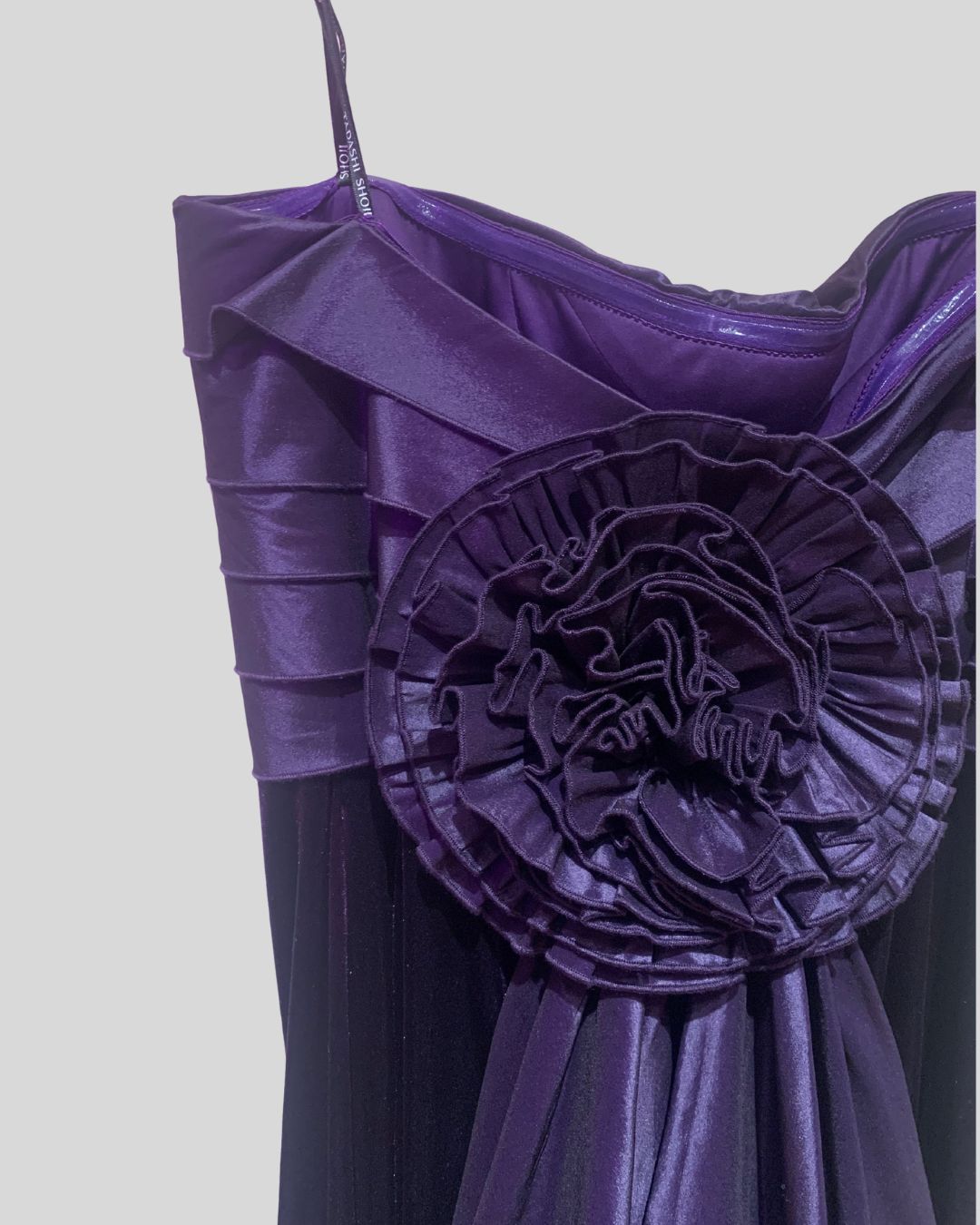 Tadashi Shoji NWT Plum Purple Conley Velvet Taffeta Ruffle Rosette Strapless Gown