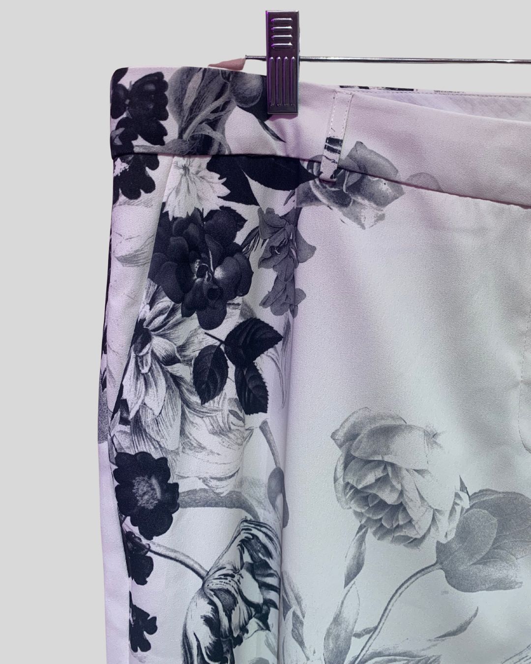 Karen Millen NWT White Floral Pants (20)