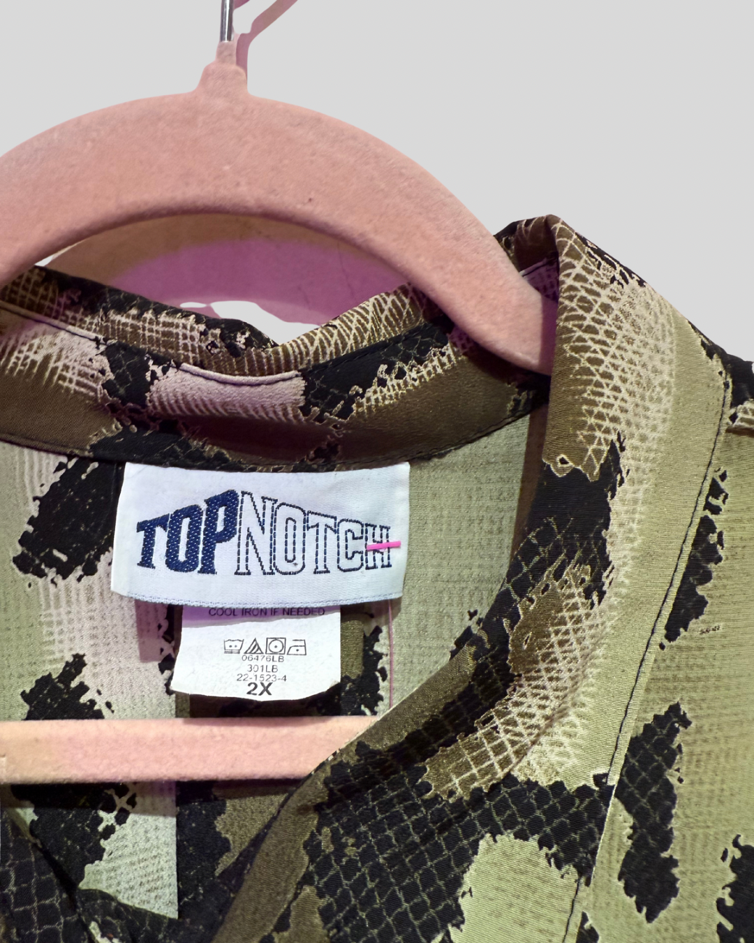 Vintage Top Notch Green Snake Print Button Down Top (2X fits 4X)