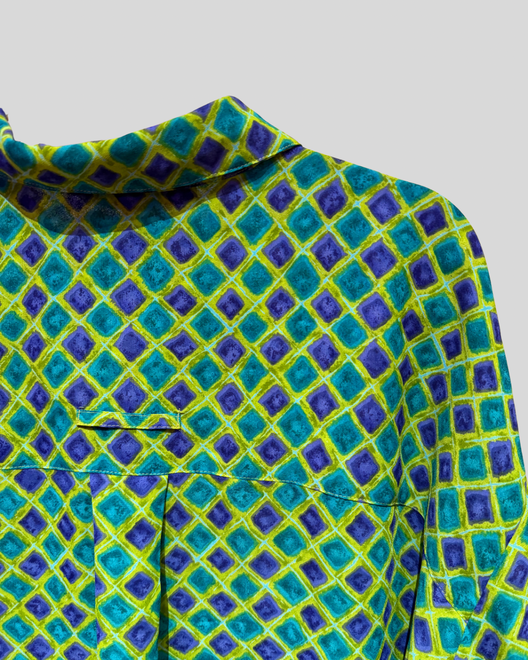 Vintage Maggie McNaughton Green and Blue Diamond Print Button Down Top (4X)