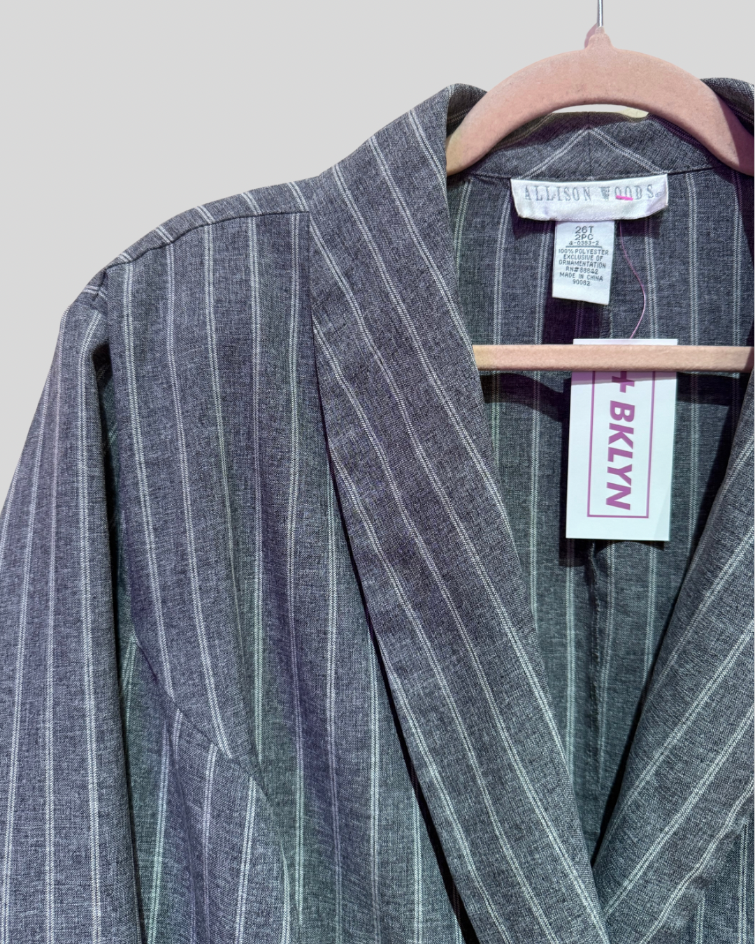 Vintage Allison Woods Grey Stripe Blazer (26)
