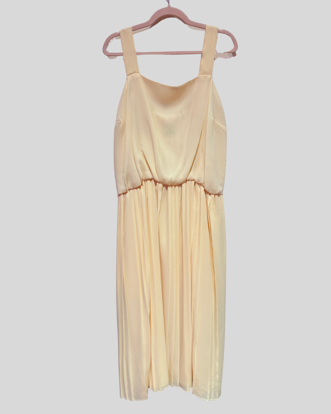 Vintage CB NWT Butter Yellow Pleated Chiffon Dress (22)