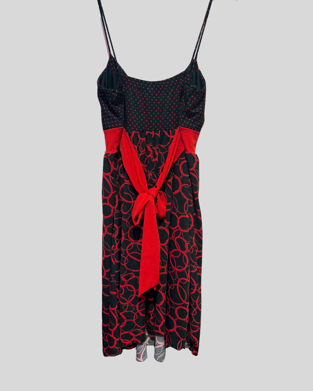 Vintage My Michelle Black and Red Printed Flirty Tie Back Dress (XL)