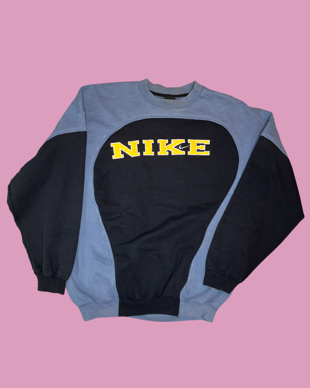 Vintage yellow nike crewneck 2025 sweatshirt