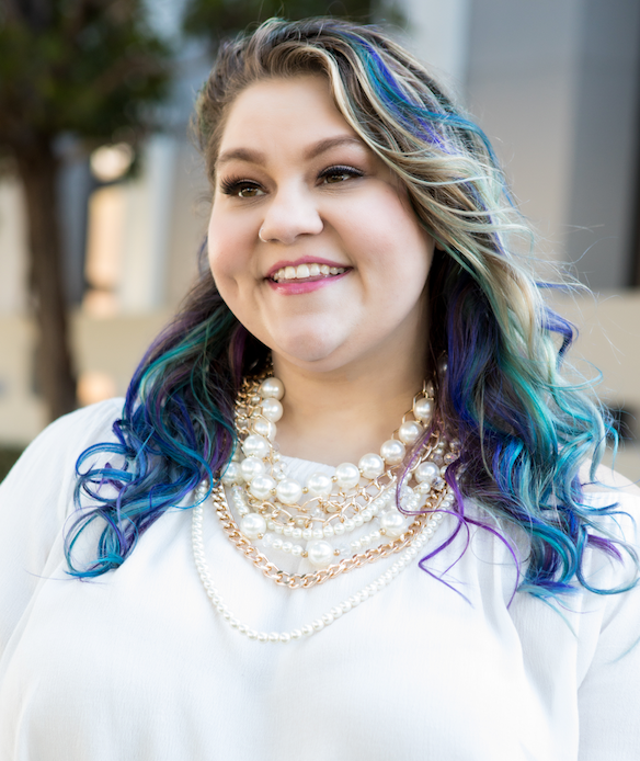Plus Blogger Spotlight:  Leah of Voluptuous Leah!