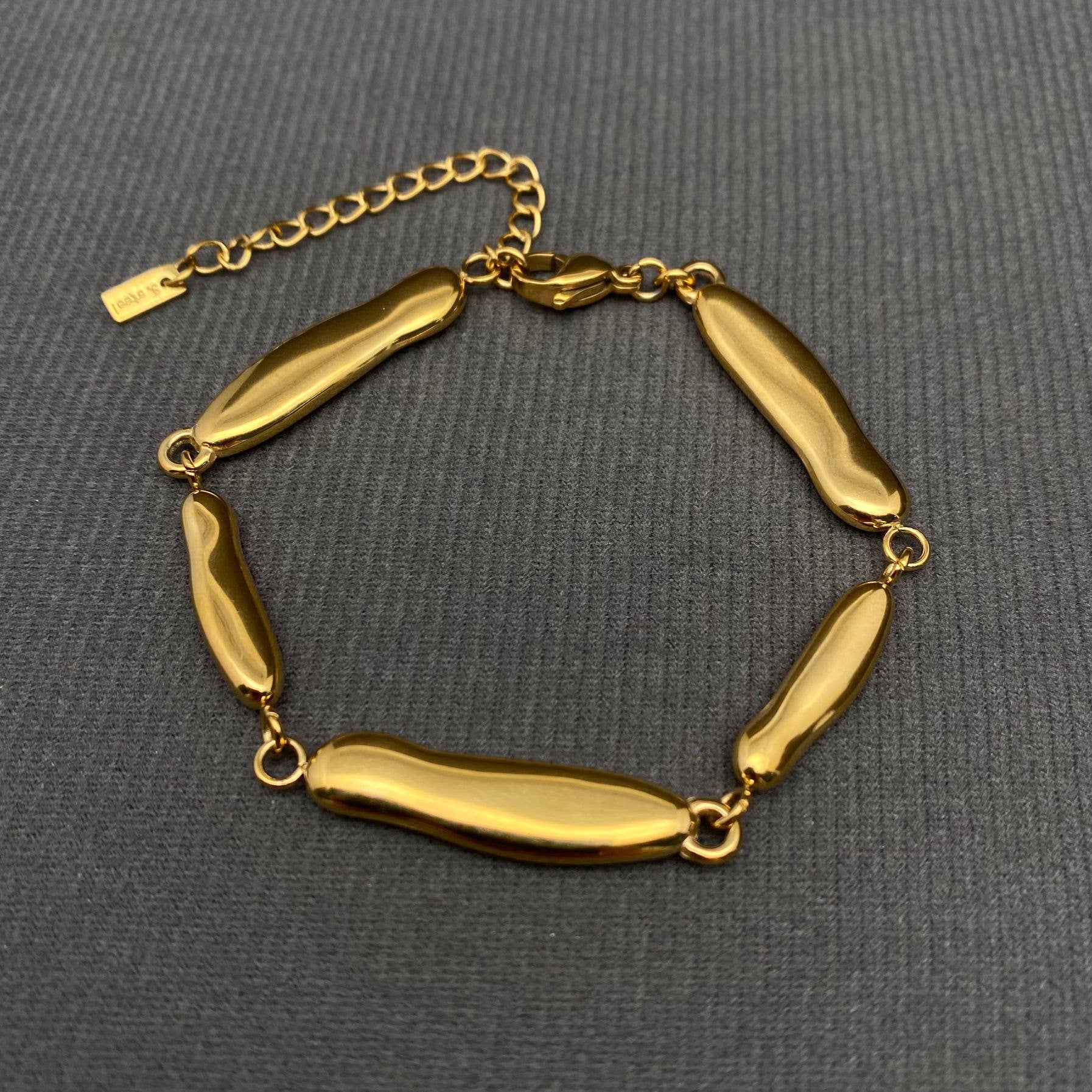 Glossy Geometric Linked 18K Gold Plated S.Steel Bracelet - FGS