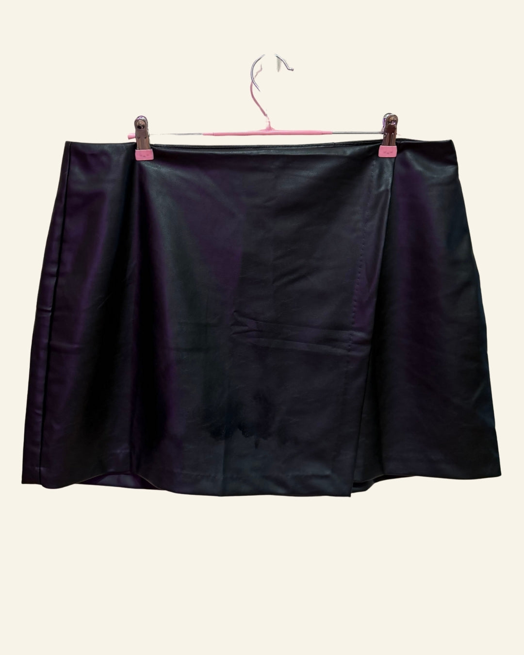 Old Navy NWT Faux Leather Skirt (XL)