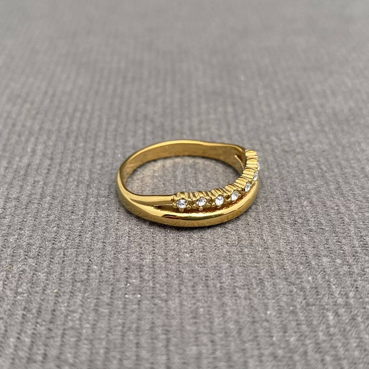 Multiple Zircon Inlaid 18K Gold Plated Stainless Steel Ring - FGS: B / 8