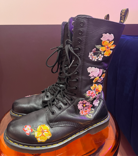 Dr Martens 1914 VONDA Floral Leather Boots (10)