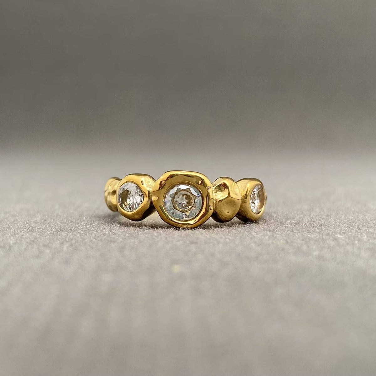 Zircon Inlaid Hammer Texture 18K Gold Plated S.Steel Ring - FGS: Colored / 8