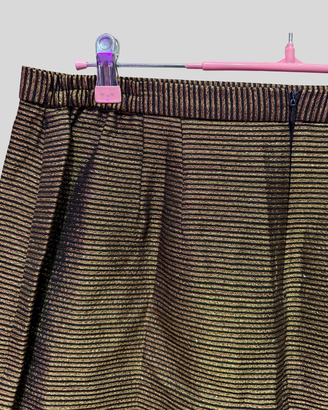 VINTAGE JESSICA HOWARD gold stripe mini skirt (1x)