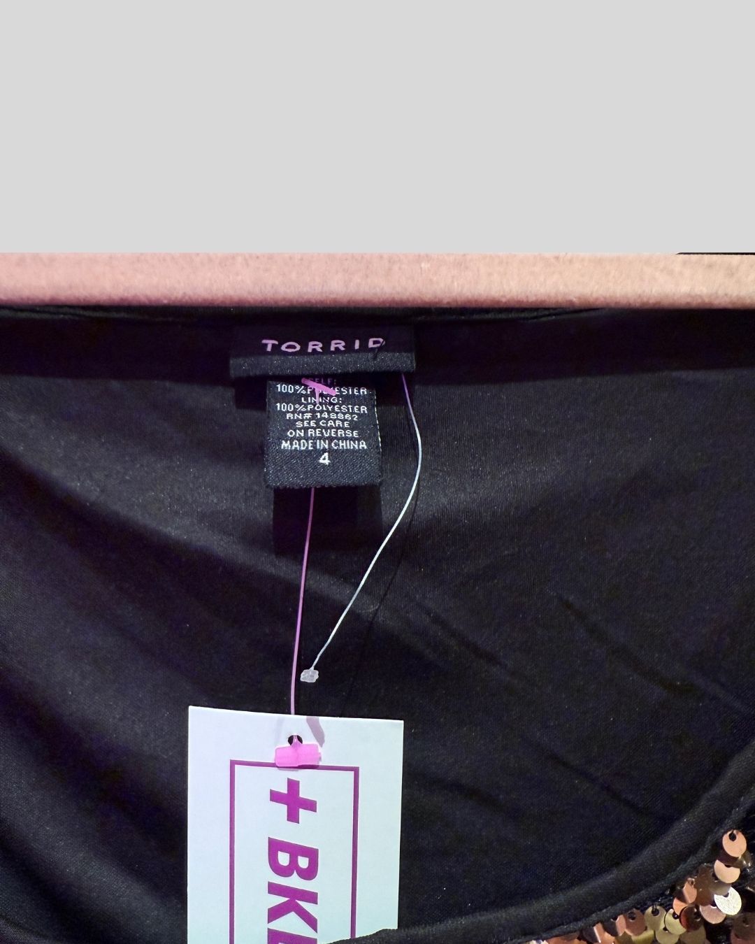 Torrid NWT Gold and Black Flip Sequin Tee (4)