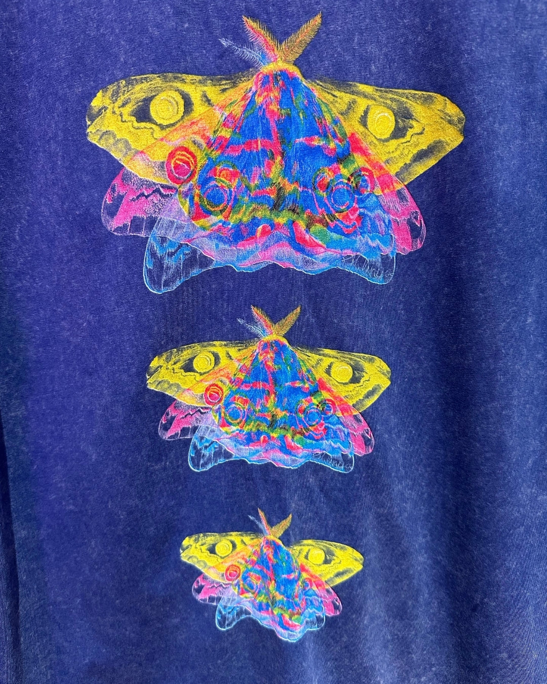 Unbranded Moth T-Shirt (XL)