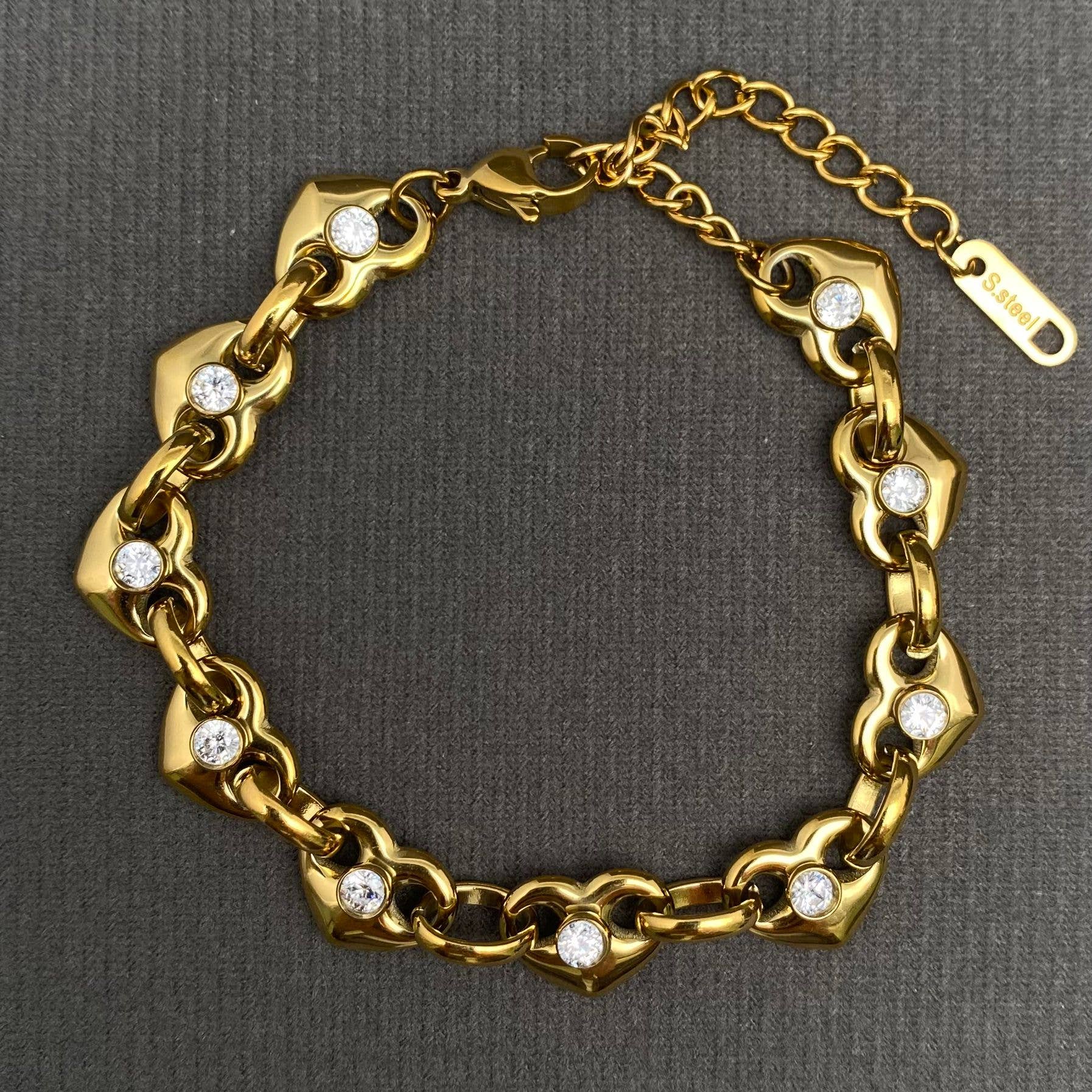 Zircon inlaid heart linked 18K Gold Plated SS Bracelet - FGS