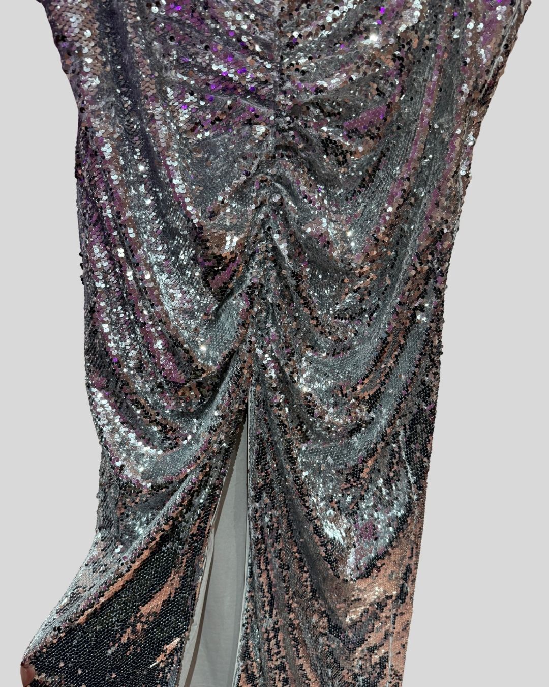 Fashion Nova NWT silver sequin skirt (3X)