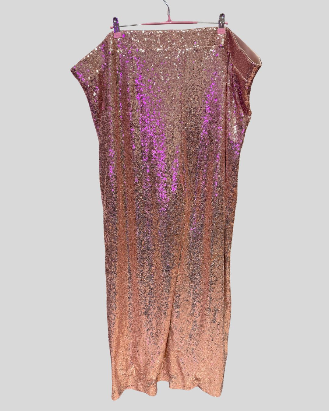 TORRID NWT gold sequin pants (6T)