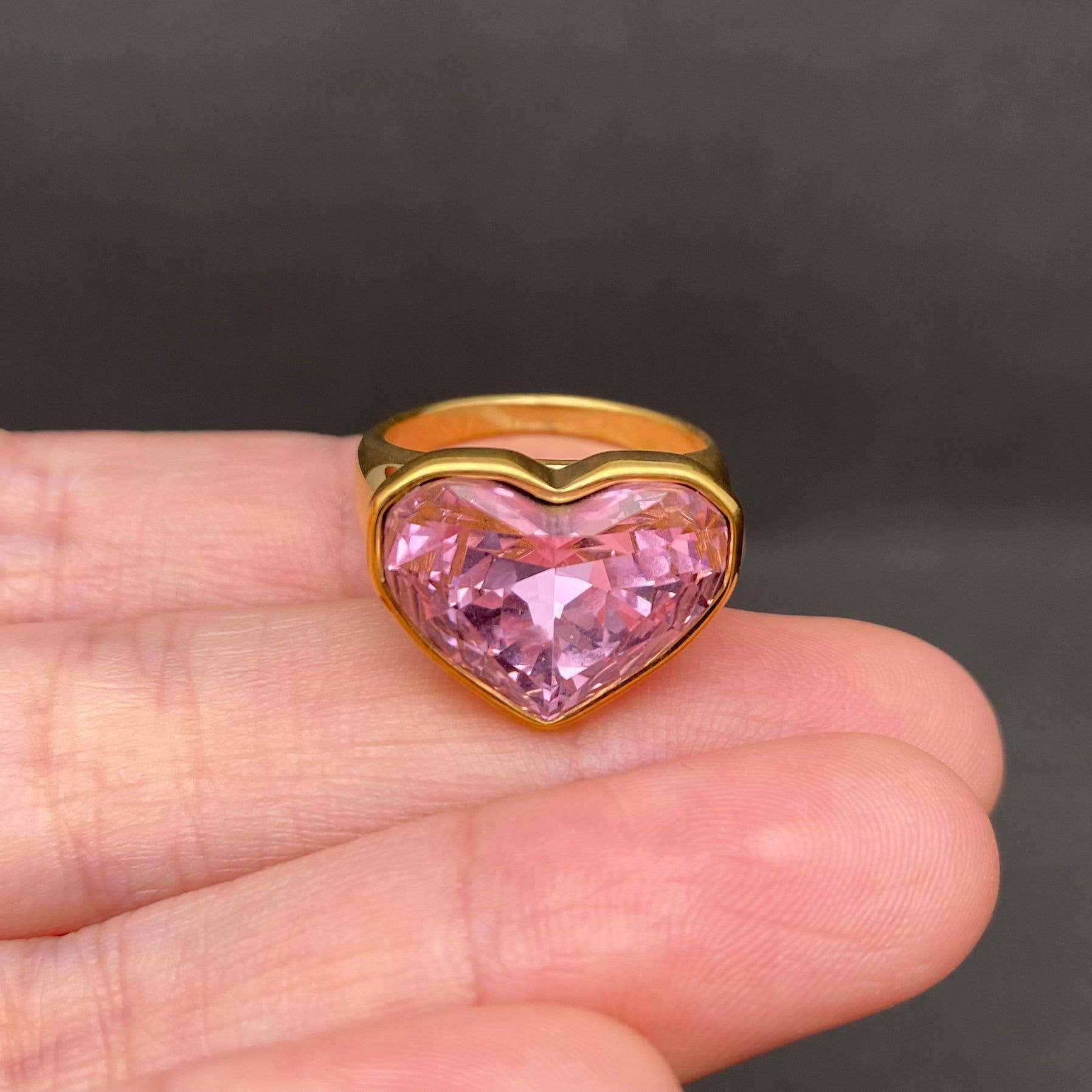 Heart Zircon 18K Gold Plated Stainless Steel Ring - FGS: Pink