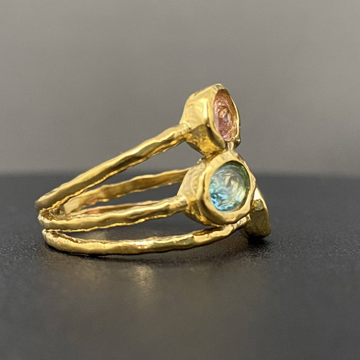 Colored Zircon Hollow 18K Gold Plated Stainless Steel Ring - FGS