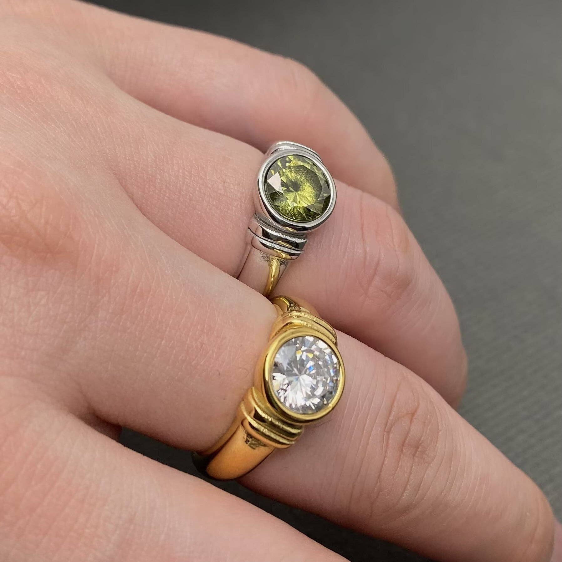 18K Gold Plated S.Steel Sparkling Zircon Inlaid Ring - FGS: Steel color / 8