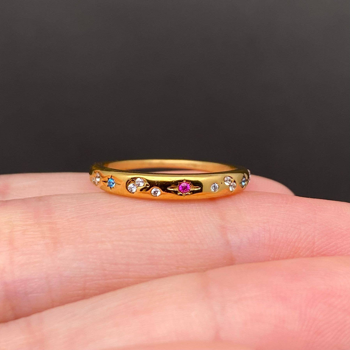 Colored Zircon Inlaid Star 18K Gold Plated SS Ring - FGS/MS: Golden / 9