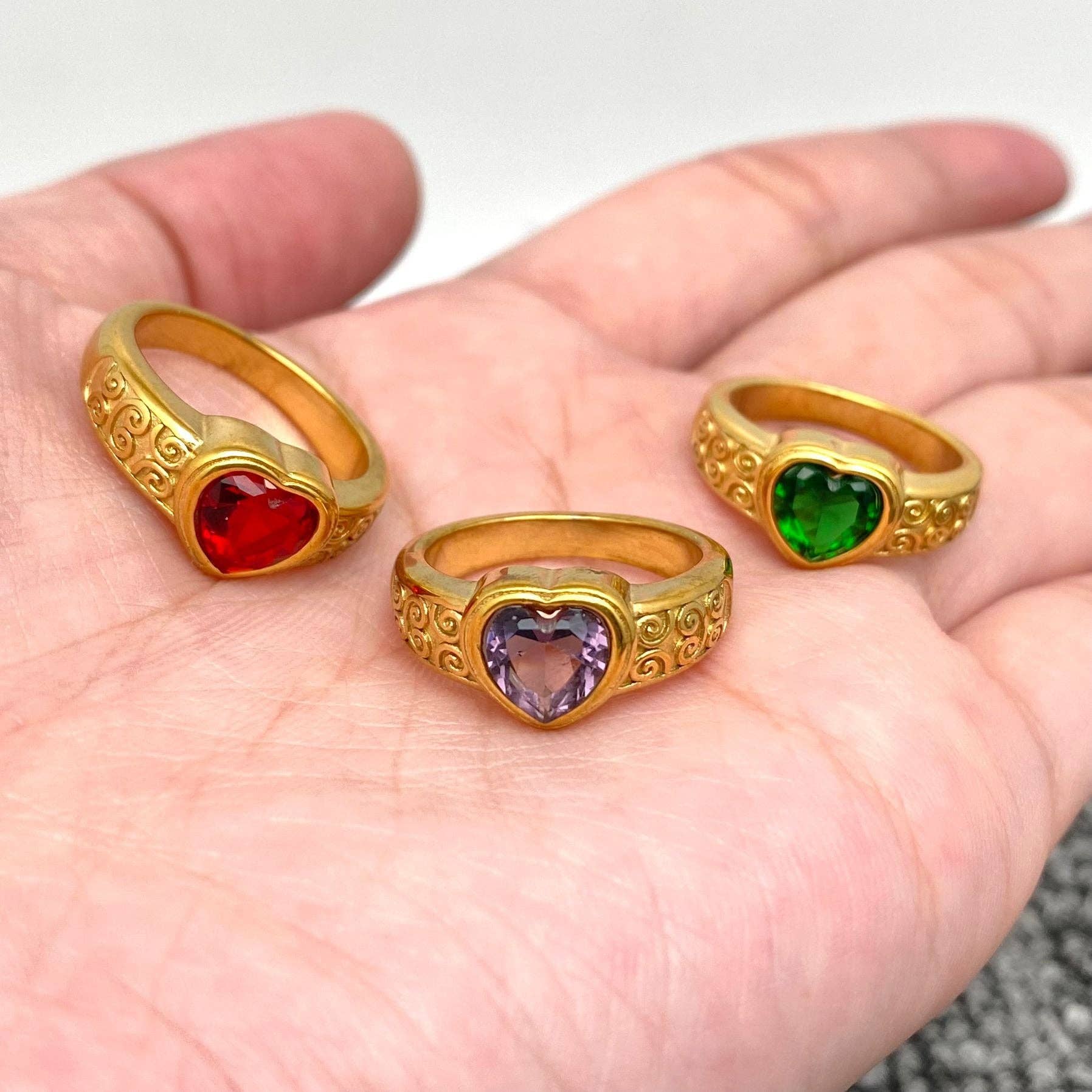 Inlaid Heart Zircon 18K Gold Plated Stainless Steel Ring-FGS: Red / 8