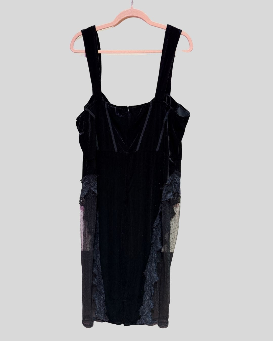 Pretty Little Thing black velvet mesh lace dress (22)