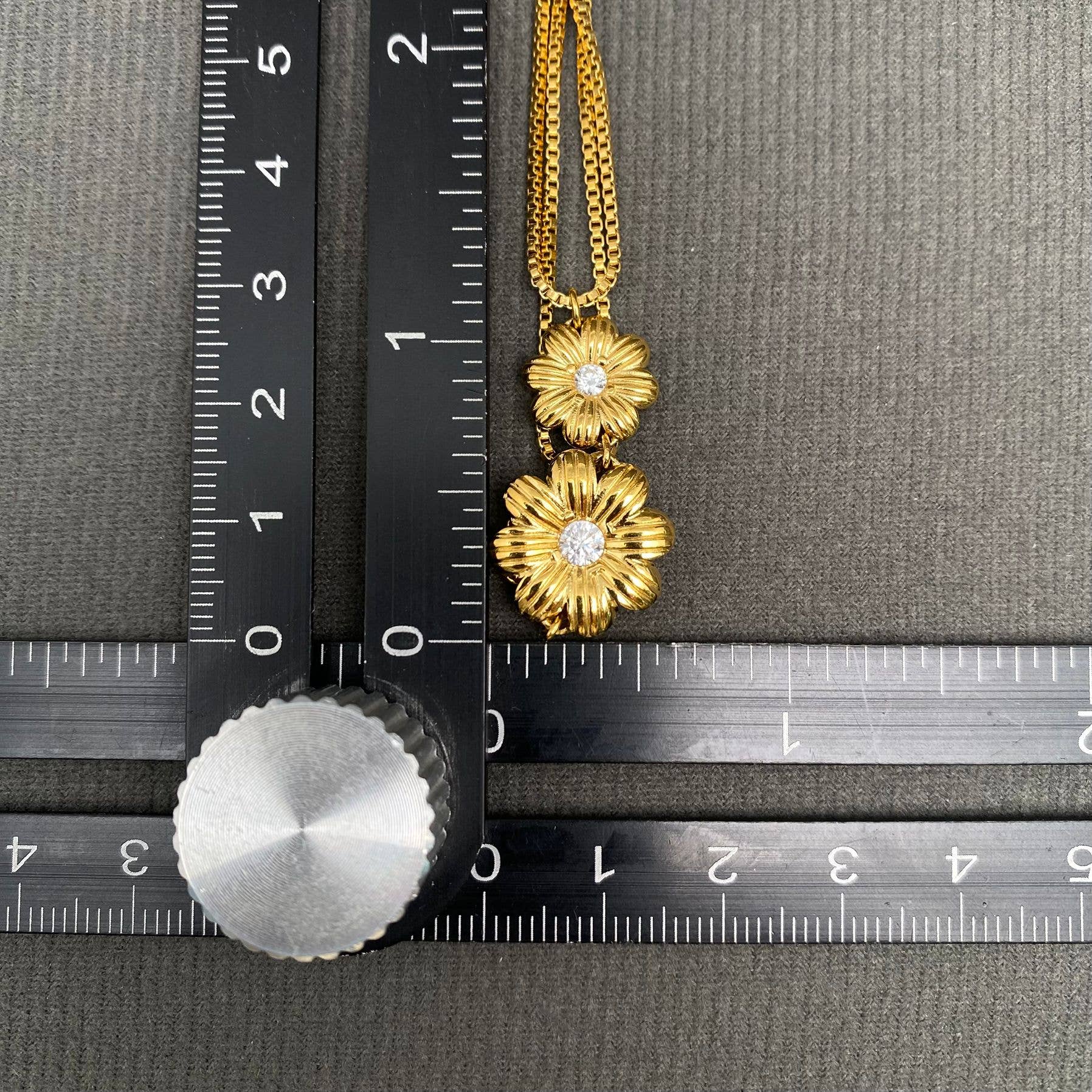 3 Flowers Charm 18K Gold Plated S.Steel Bracelet - FGS