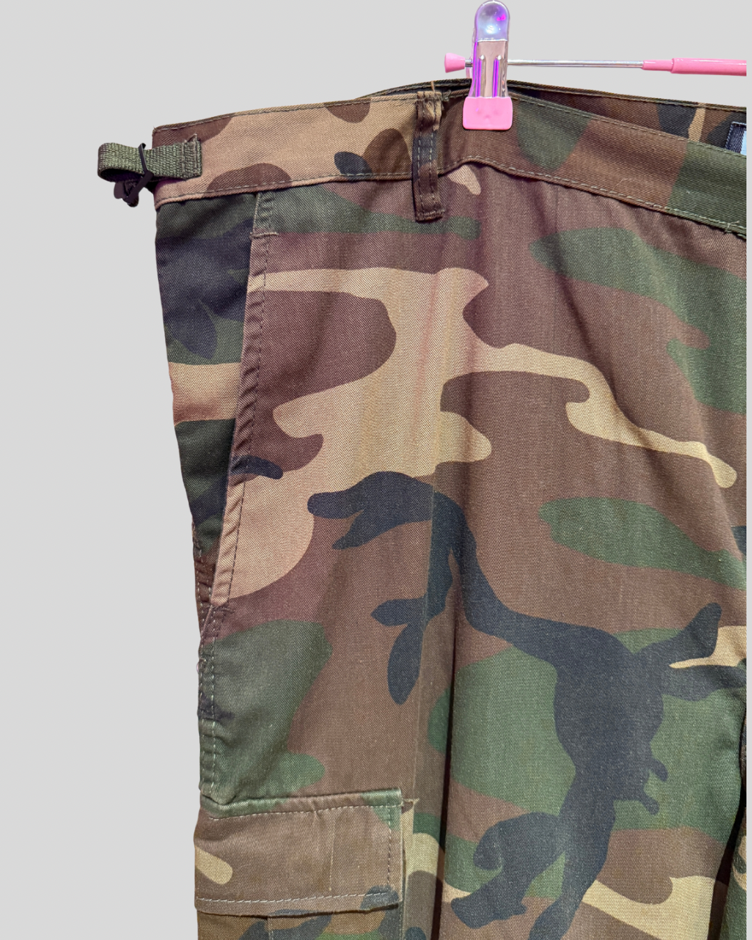 Vintage Jet Leg Camo Cargo Pants (3X)
