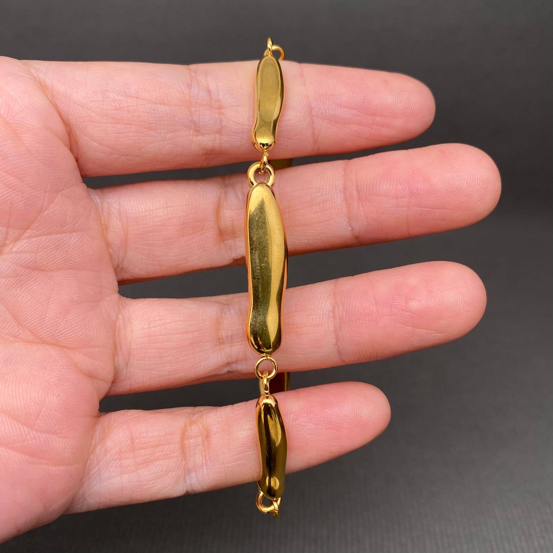 Glossy Geometric Linked 18K Gold Plated S.Steel Bracelet - FGS