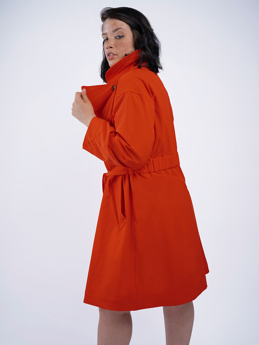 See Rose Go Poppy Red Brilliant Trench