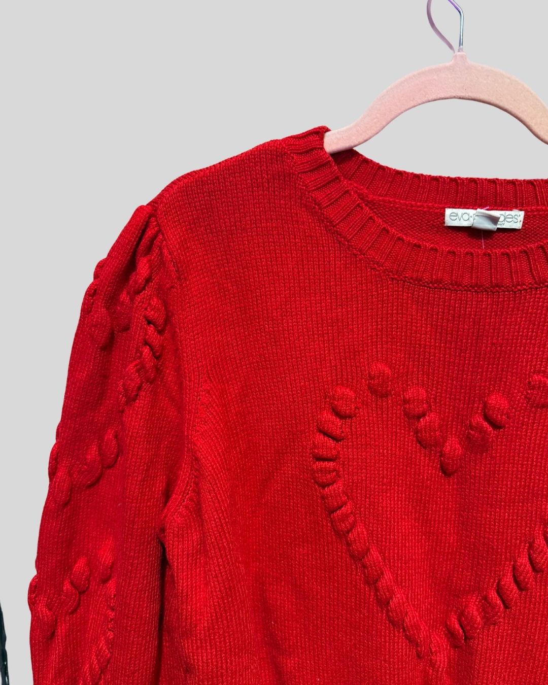 Eva Mendes Red Heart Sweater (XXL)