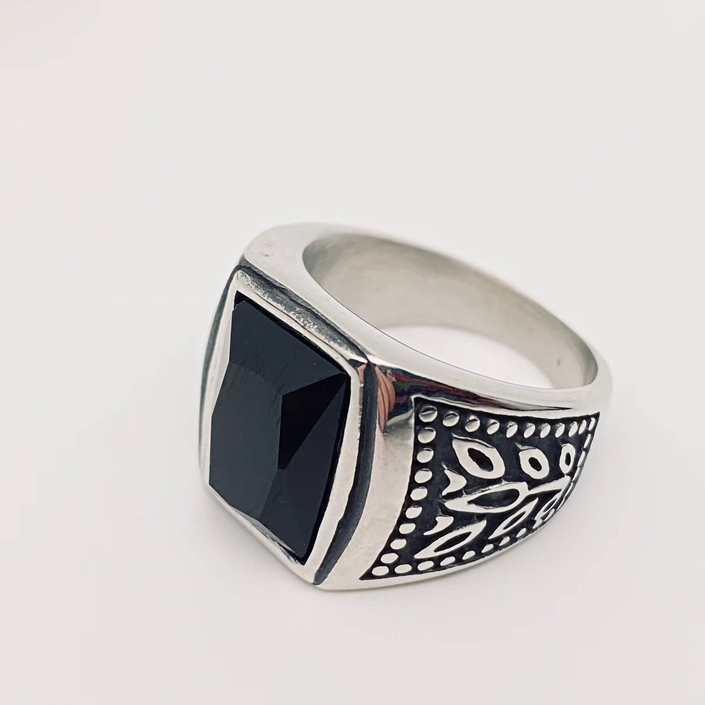 Tulip Pattern Black Zircon Stainless Steel Men's Ring: 11