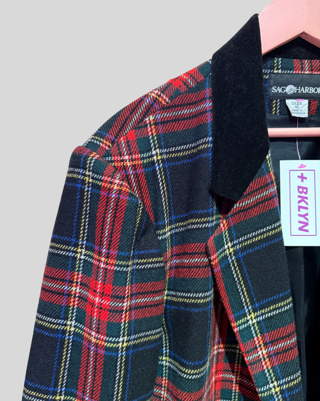 Vintage Sag Harbor Red Plaid Wool Blend Blazer (16)