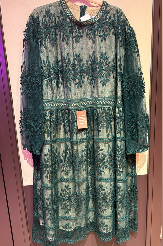 IVYCITYCO NWT green lace dress 5x