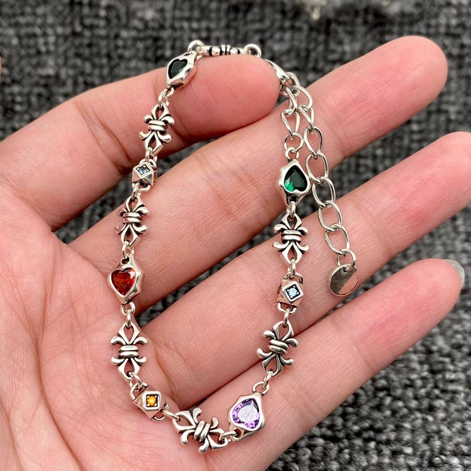 Inlaid Heart Rhinestone Linked Chain Silver-plated Bracelet