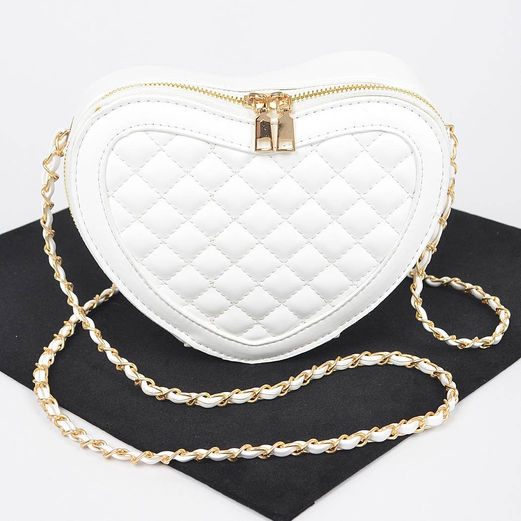 Quilted Blk Heart Shape Crossbody Bag: Black