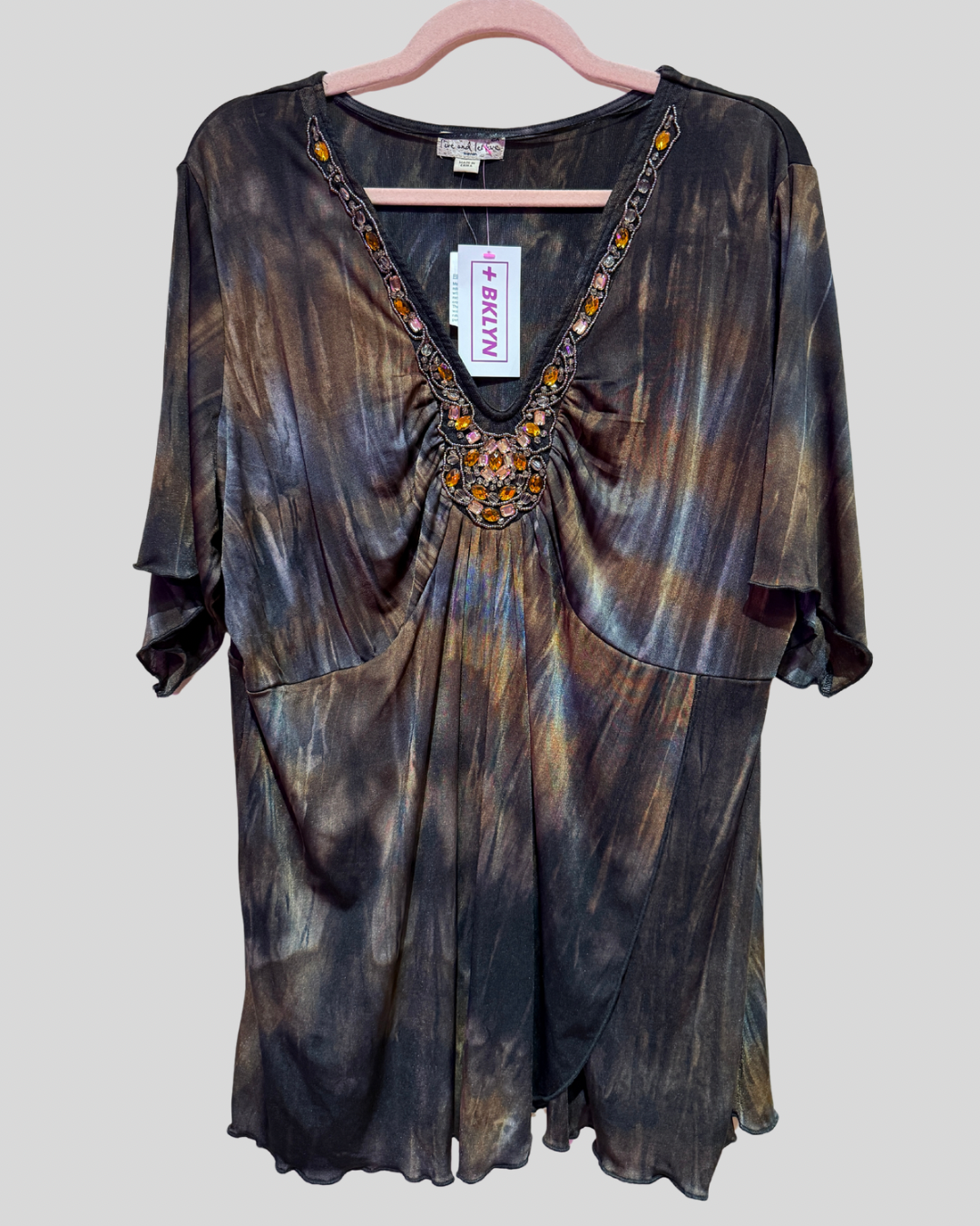 Live And Let Live NWT Brown Tie Dye Embellished Top (2X)