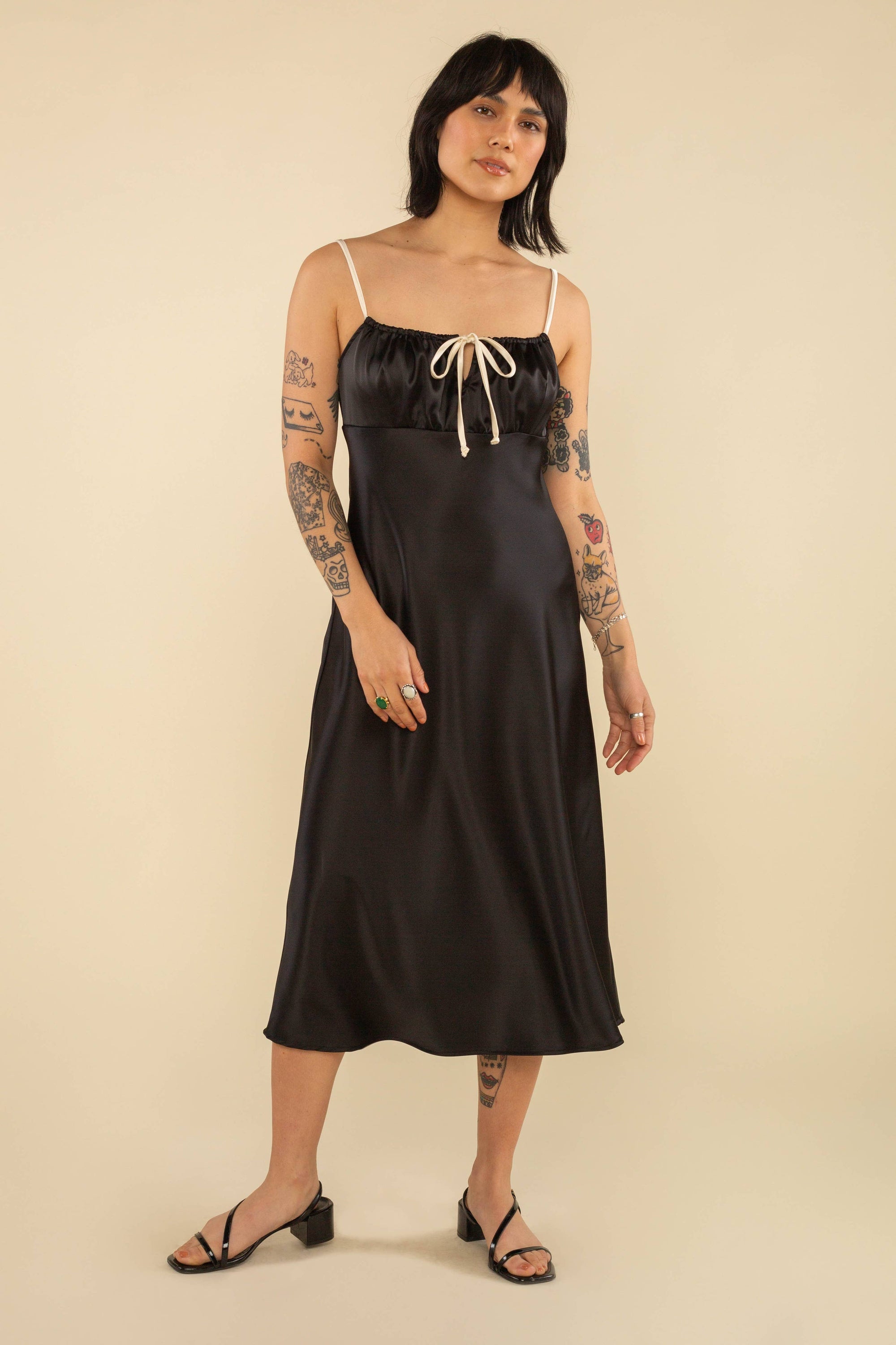 NLT Nat Contrast Tie Dress Black/Ecru 3XL