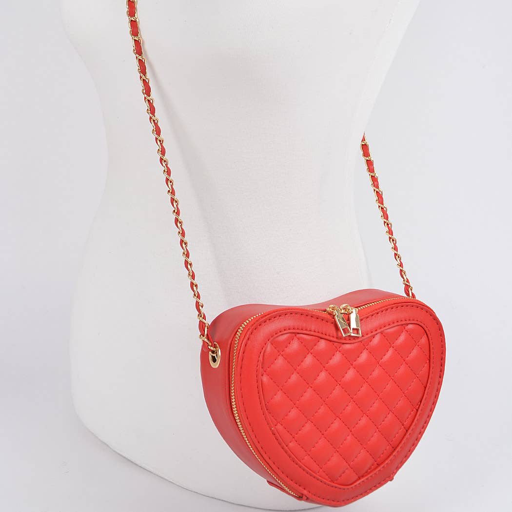 Quilted Blk Heart Shape Crossbody Bag: Black