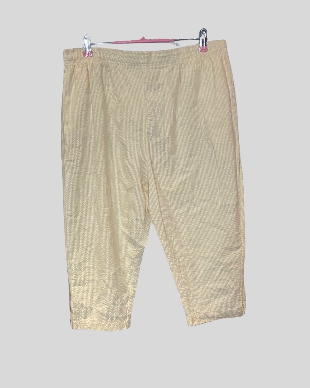 VINTAGE KENETH TOO! yellow seersucker capris (XL)