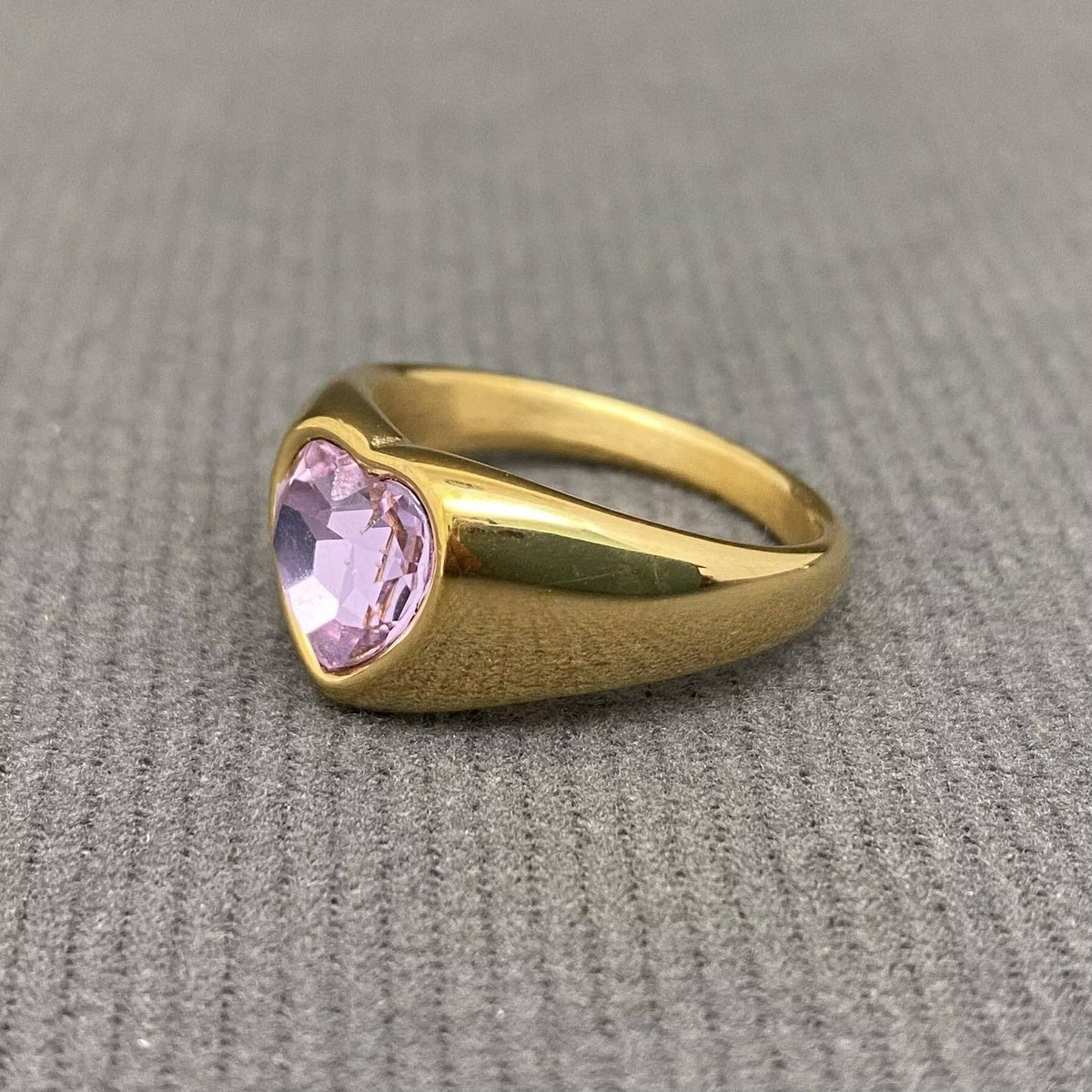 Colored Heart Zircon Glossy 18K Gold Plated S.Steel Ring - FGS: Blue / 6