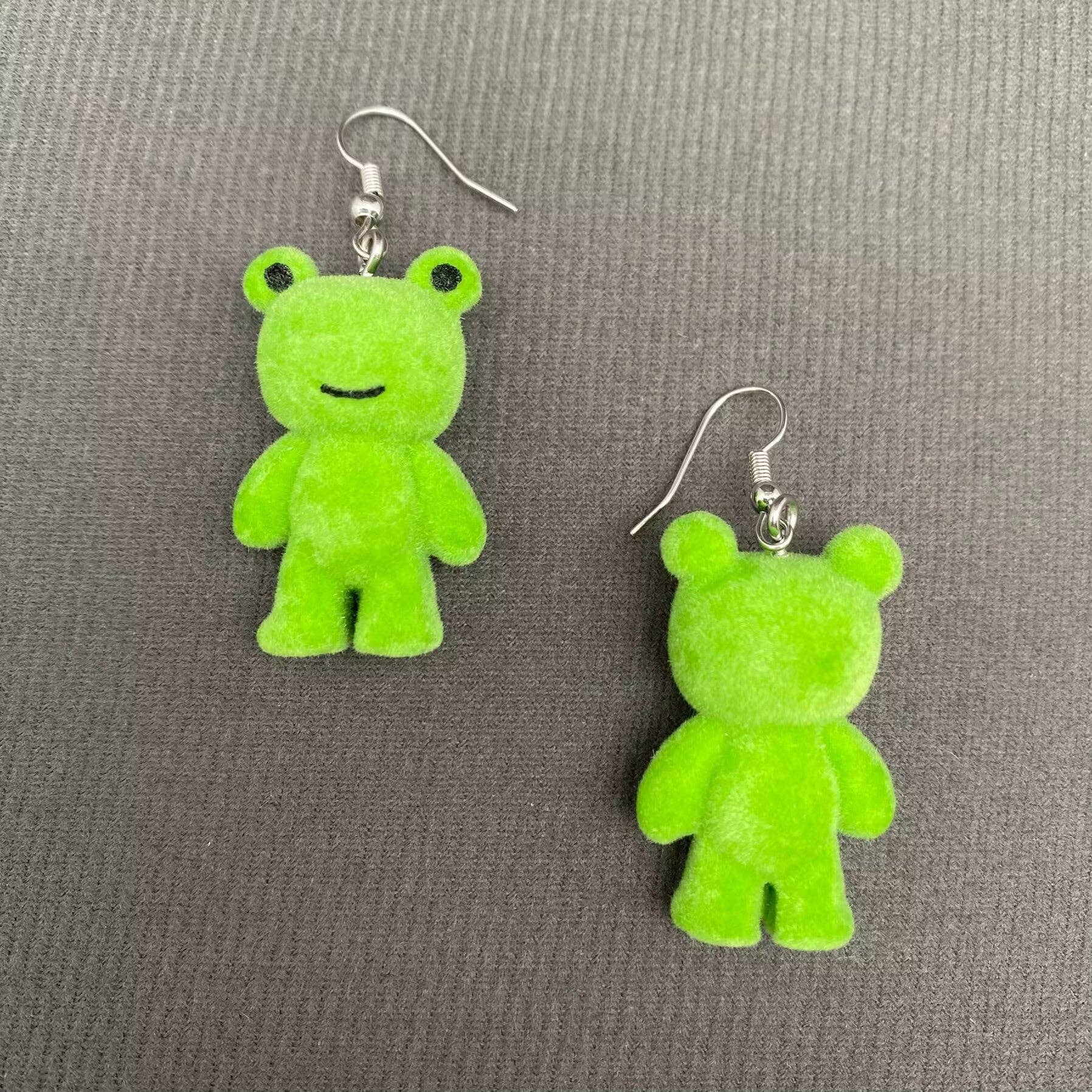 Resin Cartoon Frog Dangle Earrings - YK