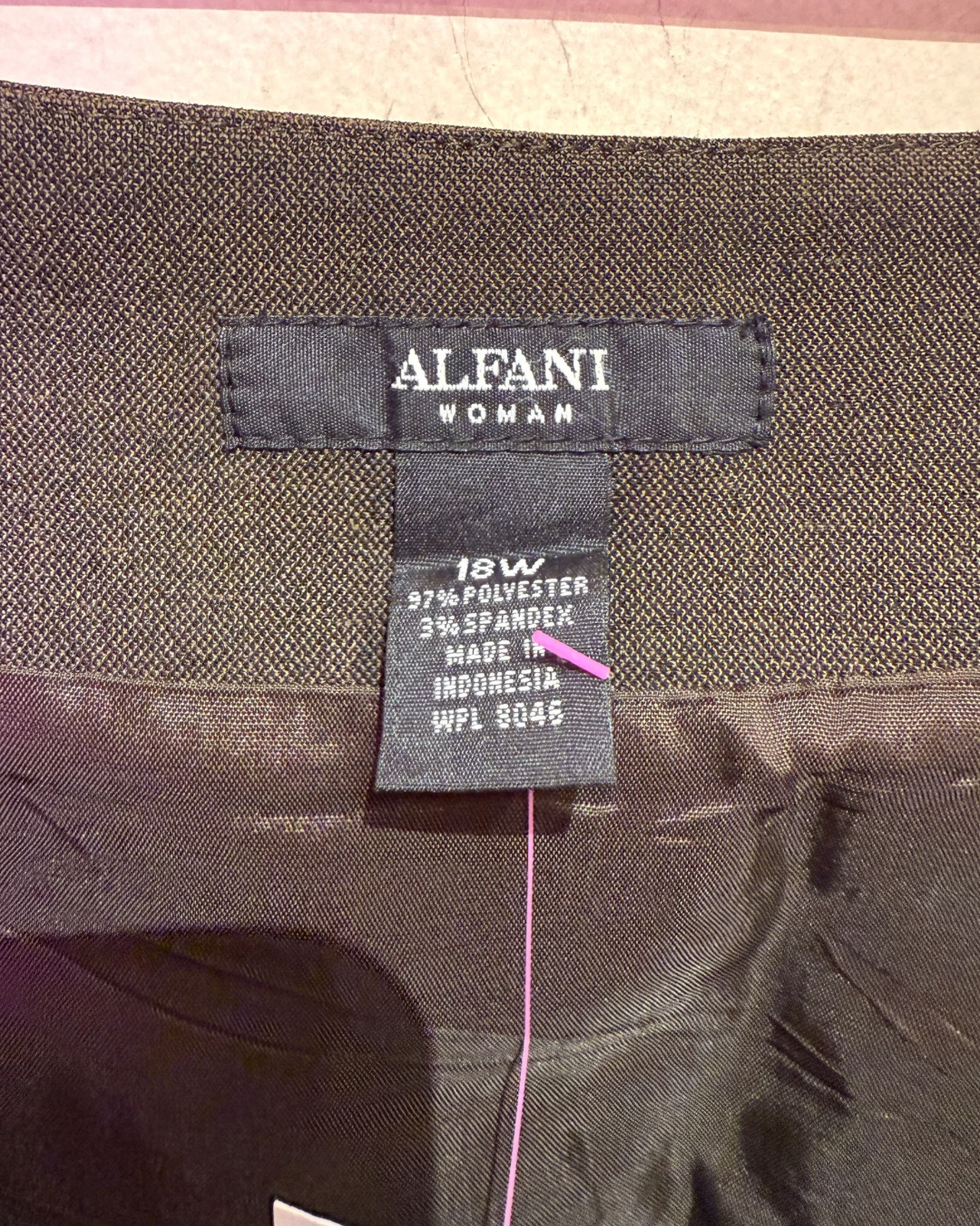 Vintage Alfani Olive Green Pleated Hem Skirt (18)