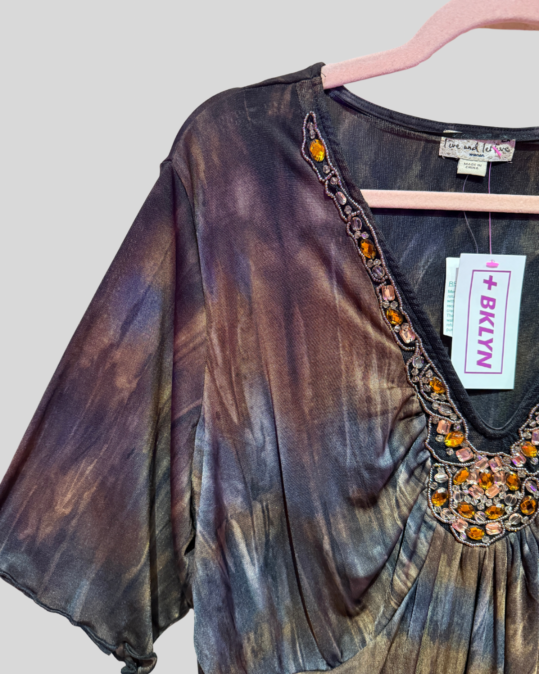 Live And Let Live NWT Brown Tie Dye Embellished Top (2X)