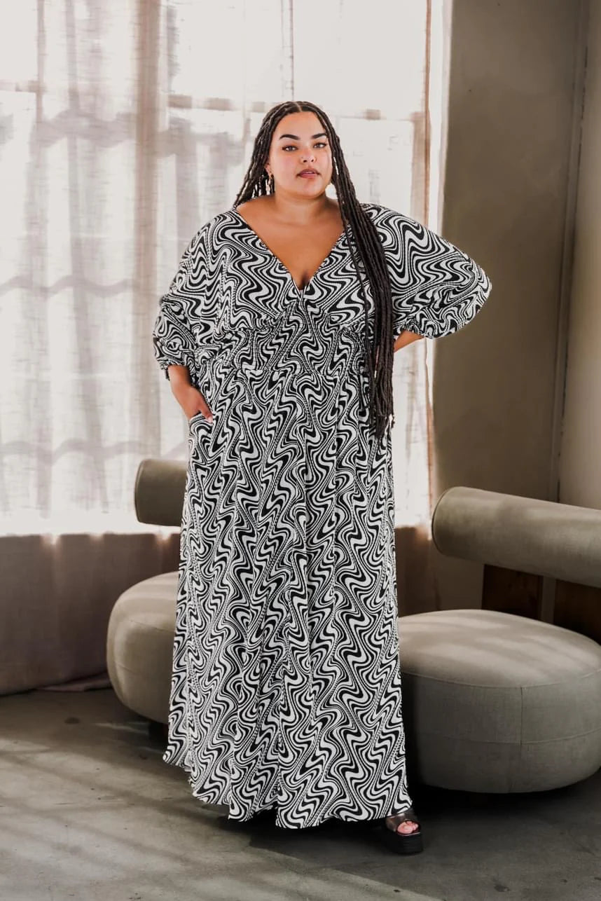 Colla Voce Dress in B&W Swirl
