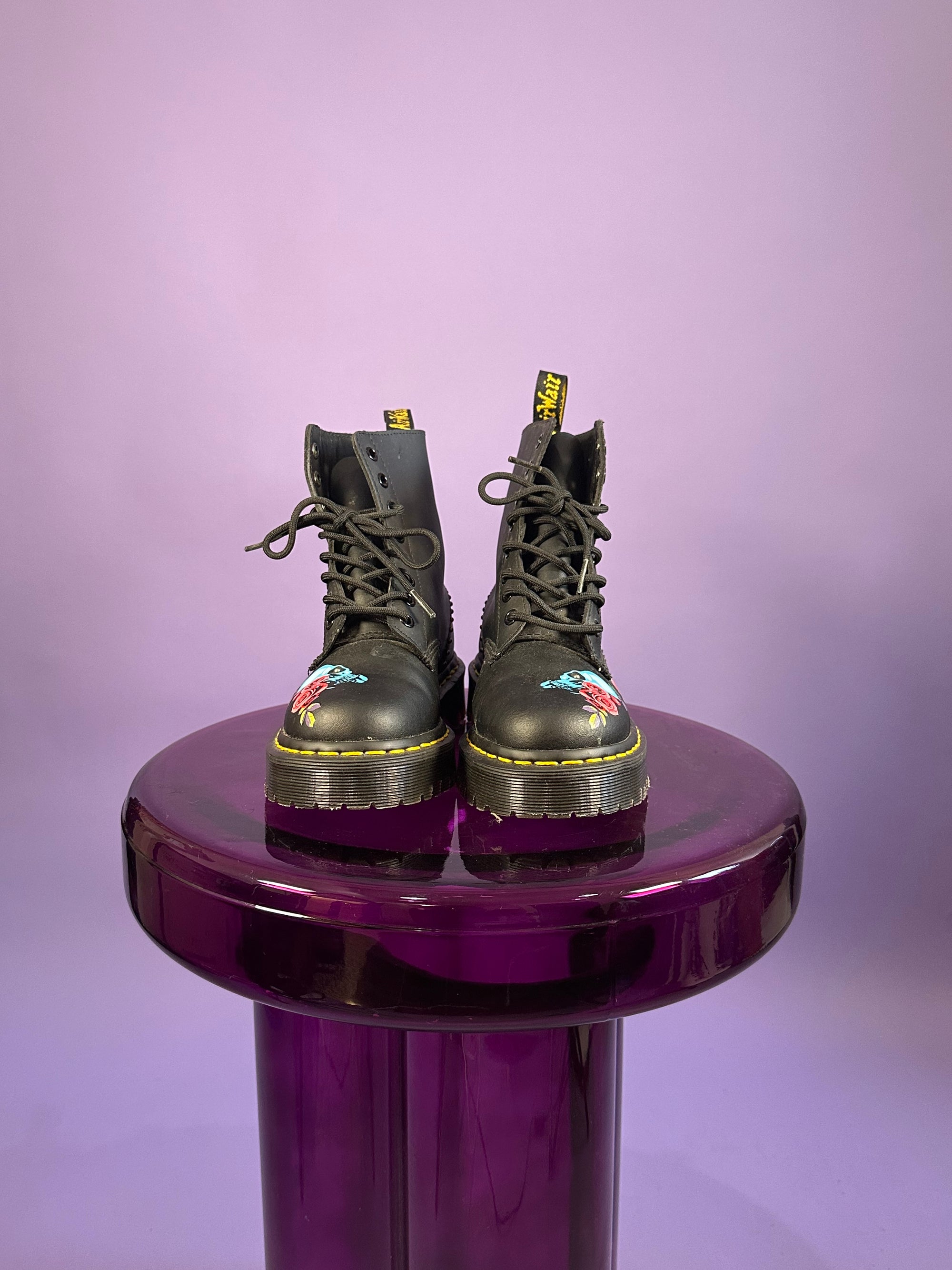 Dr. Martens Platform Skull Hearts Boots (5W)