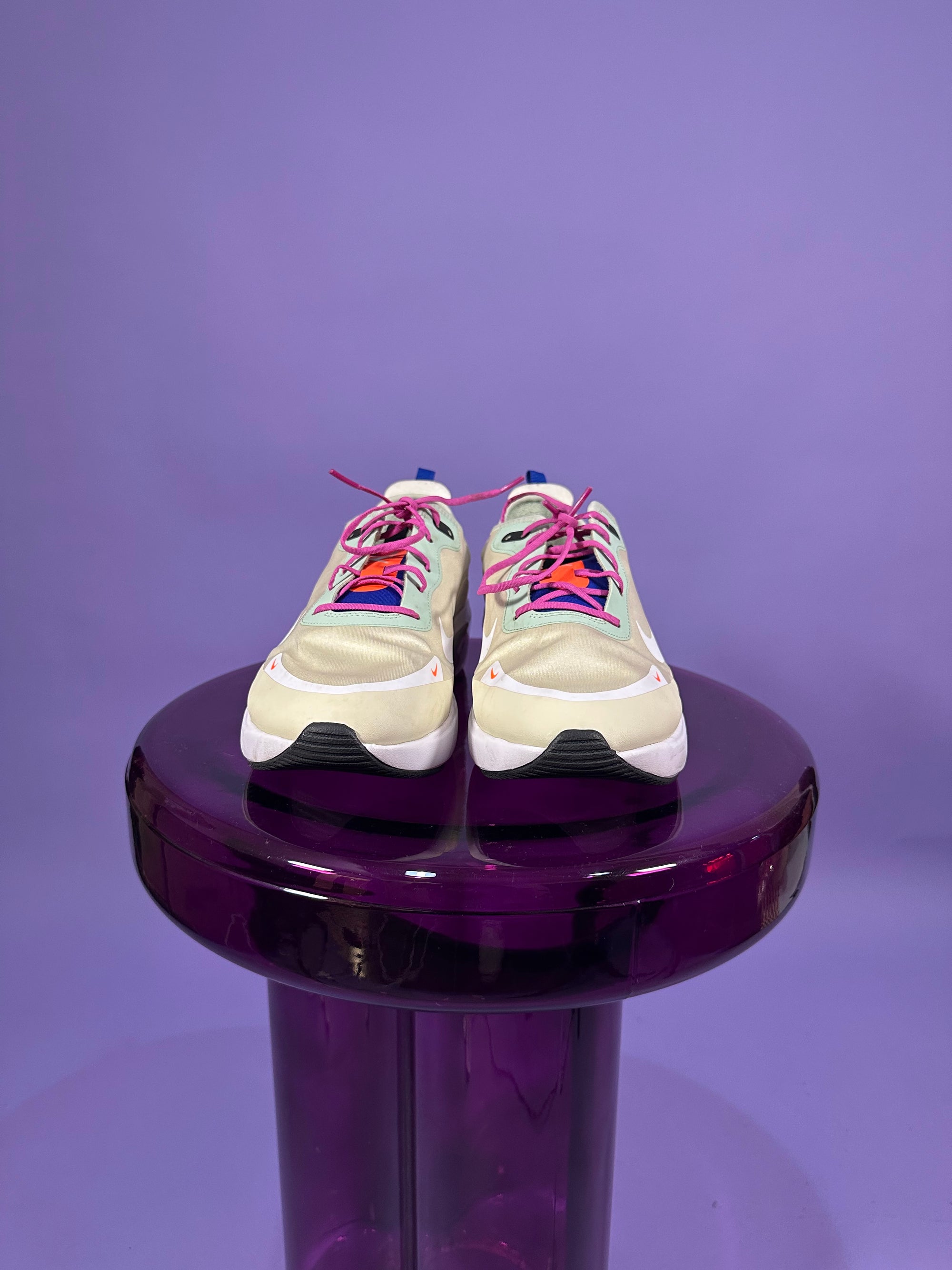 Nike Air Max Dia Fossil Sneakers (12)
