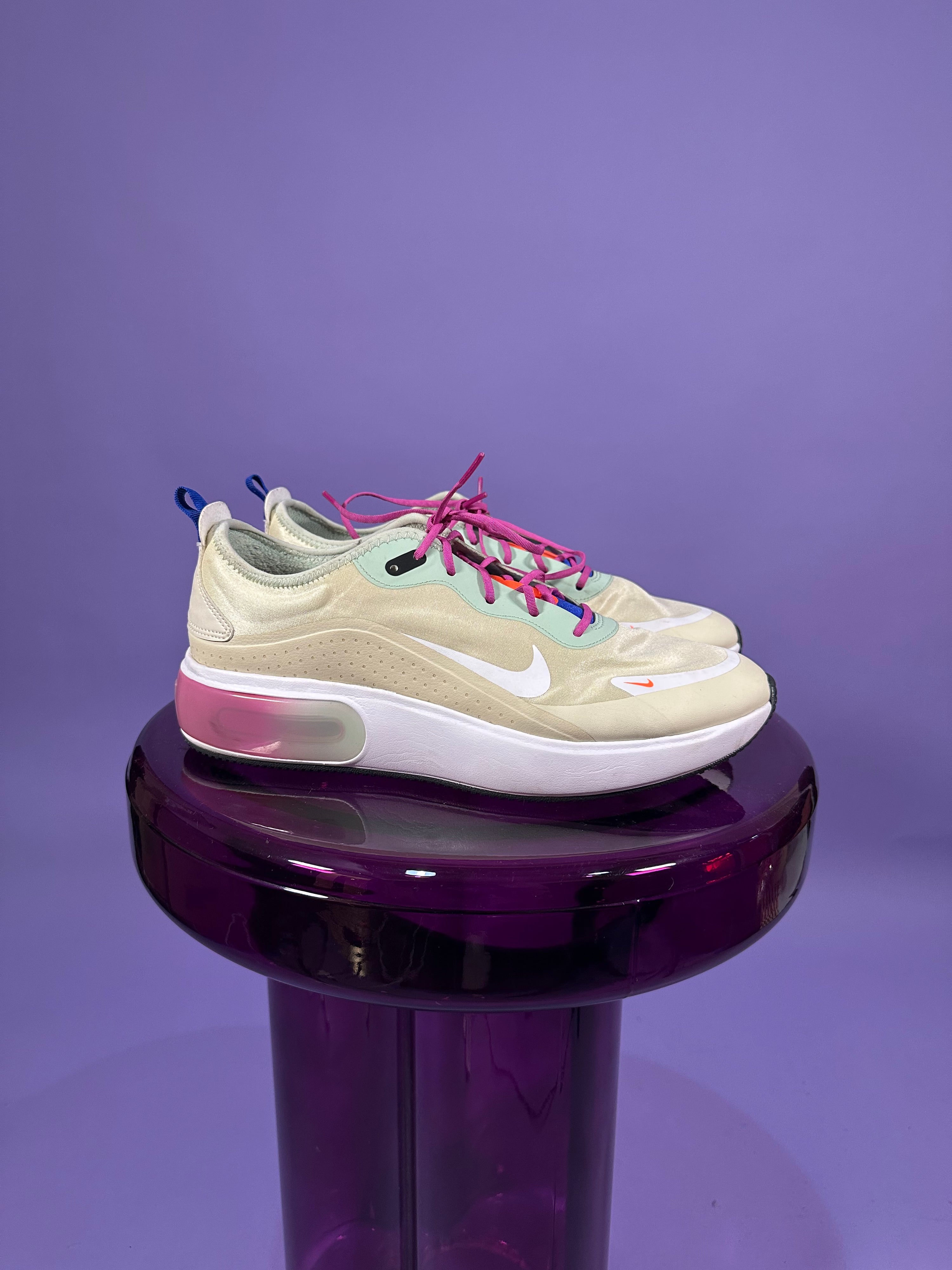 Nike Air Max Dia Fossil Sneakers (12)