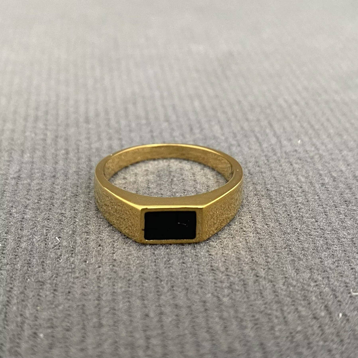 Square Zircon Inlaid 18K Gold Plated Stainless Steel Ring - FGS: Steel Color+Green / 10